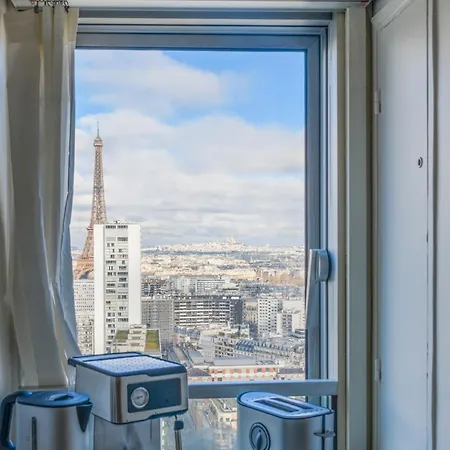 Center Emeriau * Parigi